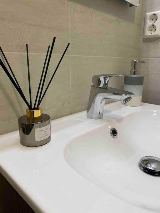 Moderne Leilighet Midt I Sentrum Av Fredrikstad Kültér fotó